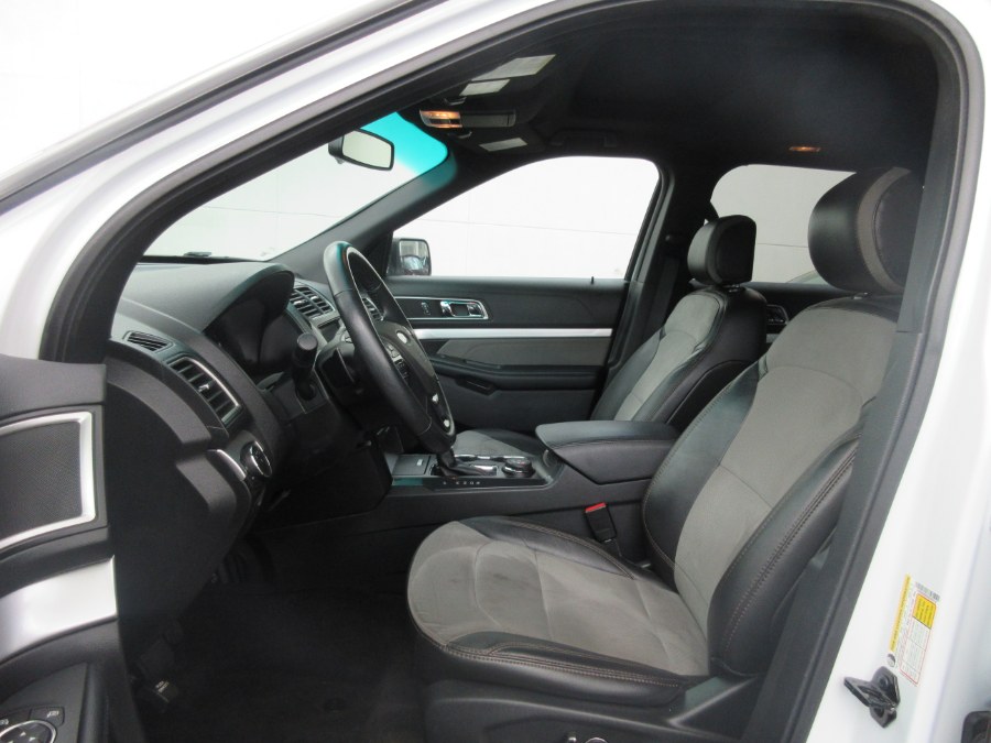 2017 Ford Explorer XLT 4WD, available for sale in Linden, New Jersey | Route 27 Auto Mall. Linden, New Jersey 2017 Ford Explorer XLT 4WD, available for sale in Linden, New Jersey | Route 27 Auto Mall. Linden, New Jersey