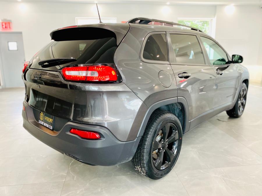Used Jeep Cherokee Limited 2017 | Luxury Motor Club. Franklin Square, New York Used Jeep Cherokee Limited 2017 | Luxury Motor Club. Franklin Square, New York