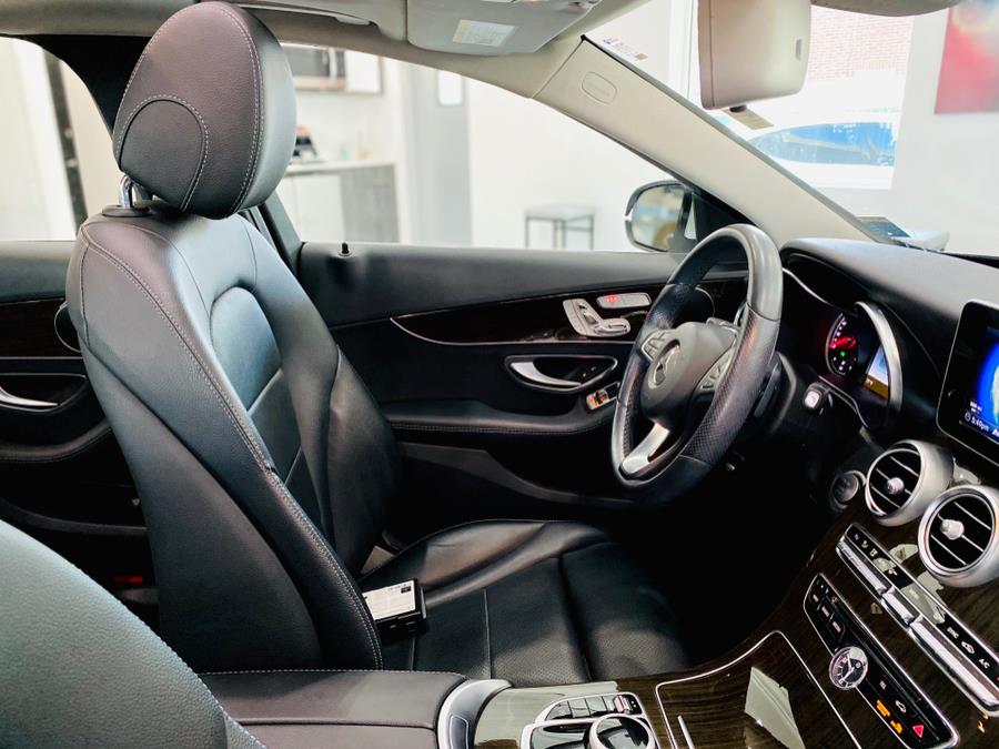 Used Mercedes-Benz C-Class C 300 4MATIC Sedan 2017 | Luxury Motor Club. Franklin Square, New York Used Mercedes-Benz C-Class C 300 4MATIC Sedan 2017 | Luxury Motor Club. Franklin Square, New York