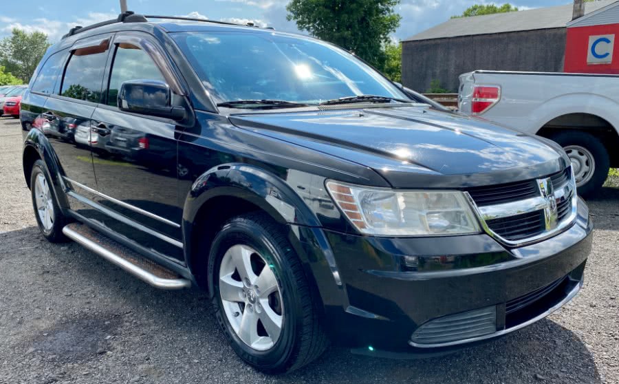 2009 Dodge Journey FWD 4dr SXT, available for sale in Wallingford, Connecticut | Wallingford Auto Center LLC. Wallingford, Connecticut