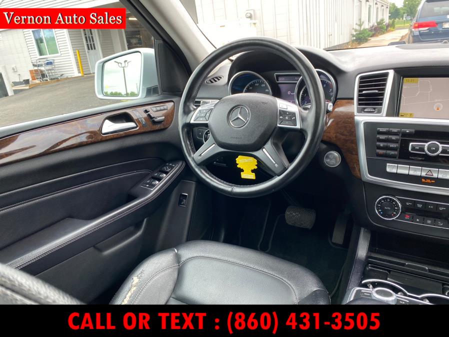 2012 Mercedes-Benz M-Class 4MATIC 4dr ML350, available for sale in Manchester, Connecticut | Vernon Auto Sale & Service. Manchester, Connecticut 2012 Mercedes-Benz M-Class 4MATIC 4dr ML350, available for sale in Manchester, Connecticut | Vernon Auto Sale & Service. Manchester, Connecticut