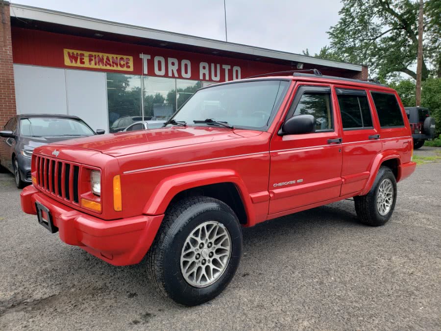 1998 Jeep Cherokee XJ 4dr Limited 4WD Leather 4.0 V6 Stright Six, available for sale in East Windsor, Connecticut | Toro Auto. East Windsor, Connecticut
