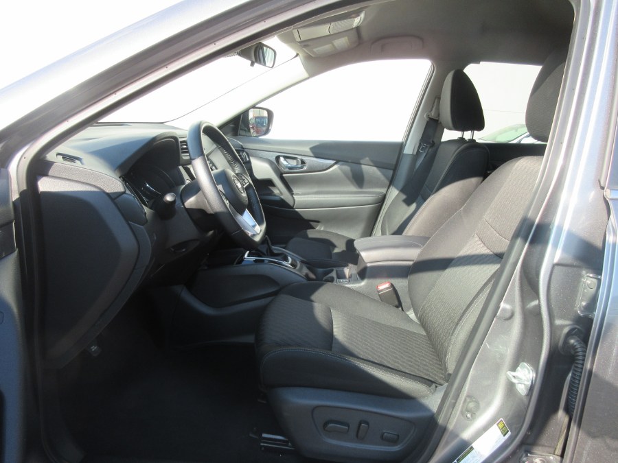 2019 Nissan Rogue FWD SV, available for sale in Linden, New Jersey | Route 27 Auto Mall. Linden, New Jersey 2019 Nissan Rogue FWD SV, available for sale in Linden, New Jersey | Route 27 Auto Mall. Linden, New Jersey