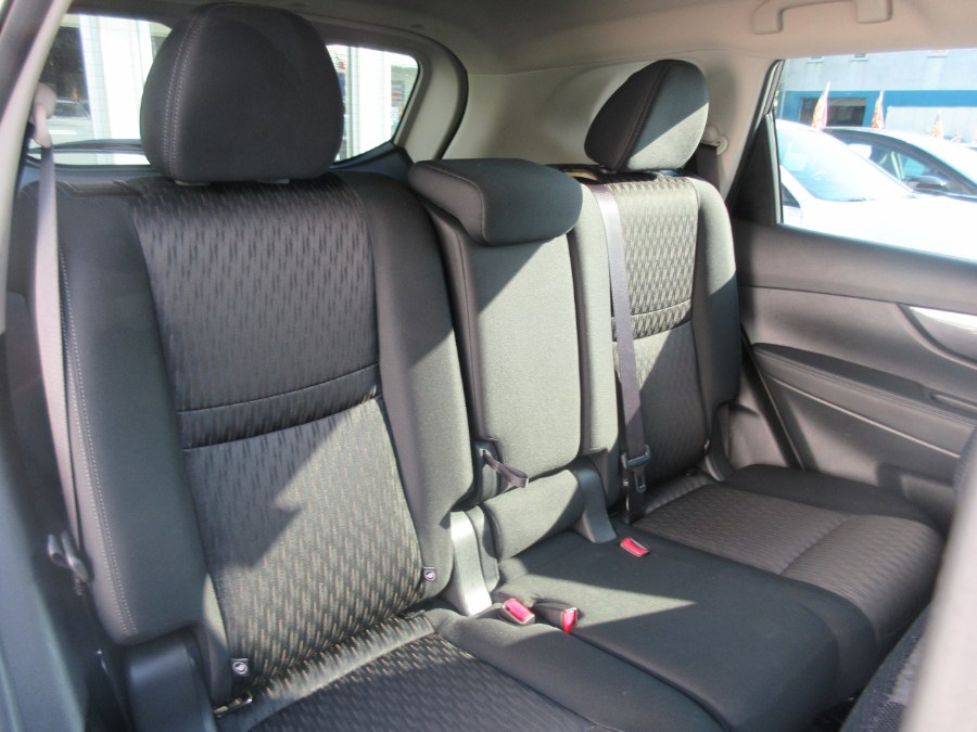 2019 Nissan Rogue FWD SV, available for sale in Linden, New Jersey | Route 27 Auto Mall. Linden, New Jersey 2019 Nissan Rogue FWD SV, available for sale in Linden, New Jersey | Route 27 Auto Mall. Linden, New Jersey