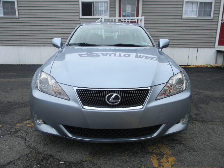 2008 Lexus IS 350 4dr Sport Sdn Auto, available for sale in Paterson, New Jersey | DZ Automall. Paterson, New Jersey 2008 Lexus IS 350 4dr Sport Sdn Auto, available for sale in Paterson, New Jersey | DZ Automall. Paterson, New Jersey