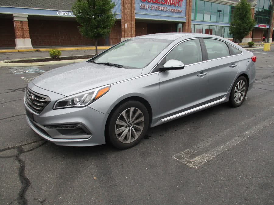 2015 Hyundai Sonata 4dr Sdn 2.4L, available for sale in New Britain, Connecticut | Universal Motors LLC. New Britain, Connecticut
