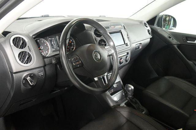 The 2016 Volkswagen Tiguan SEL