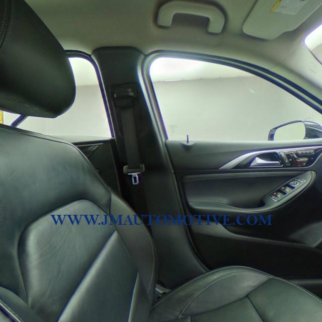 2017 Infiniti Qx30 Premium AWD, available for sale in Naugatuck, Connecticut | J&M Automotive Sls&Svc LLC. Naugatuck, Connecticut 2017 Infiniti Qx30 Premium AWD, available for sale in Naugatuck, Connecticut | J&M Automotive Sls&Svc LLC. Naugatuck, Connecticut