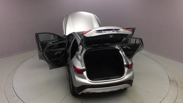 2017 Infiniti Qx30 Premium AWD, available for sale in Naugatuck, Connecticut | J&M Automotive Sls&Svc LLC. Naugatuck, Connecticut 2017 Infiniti Qx30 Premium AWD, available for sale in Naugatuck, Connecticut | J&M Automotive Sls&Svc LLC. Naugatuck, Connecticut