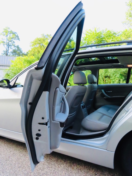 2006 BMW 3 Series 325xi 4dr Sports Wgn AWD, available for sale in North Salem, New York | Meccanic Shop North Inc. North Salem, New York 2006 BMW 3 Series 325xi 4dr Sports Wgn AWD, available for sale in North Salem, New York | Meccanic Shop North Inc. North Salem, New York