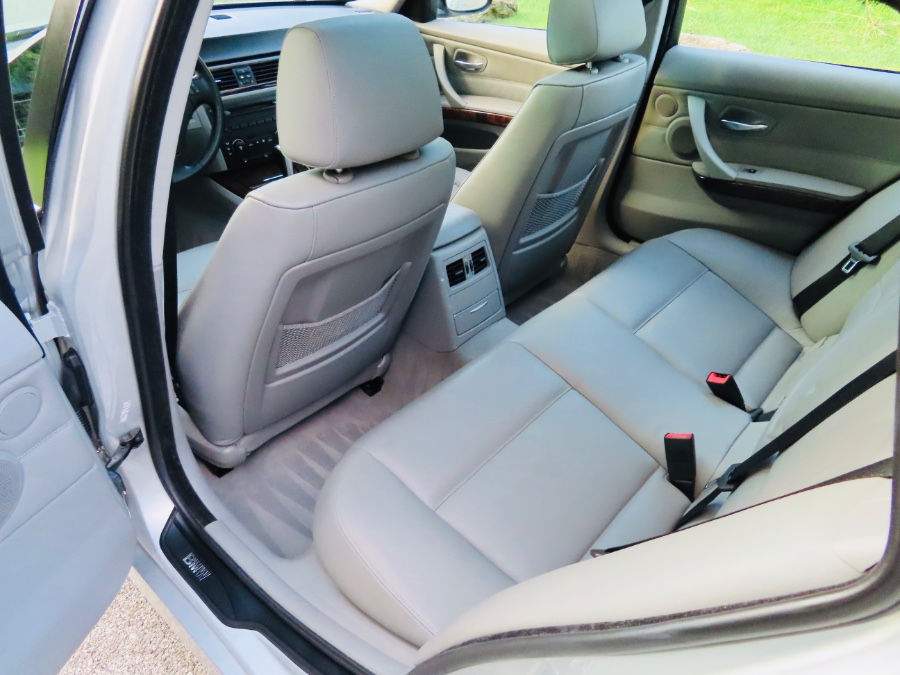 2006 BMW 3 Series 325xi 4dr Sports Wgn AWD, available for sale in North Salem, New York | Meccanic Shop North Inc. North Salem, New York 2006 BMW 3 Series 325xi 4dr Sports Wgn AWD, available for sale in North Salem, New York | Meccanic Shop North Inc. North Salem, New York