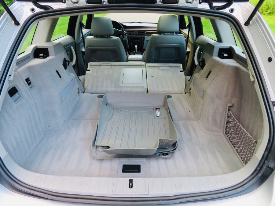 2006 BMW 3 Series 325xi 4dr Sports Wgn AWD, available for sale in North Salem, New York | Meccanic Shop North Inc. North Salem, New York 2006 BMW 3 Series 325xi 4dr Sports Wgn AWD, available for sale in North Salem, New York | Meccanic Shop North Inc. North Salem, New York