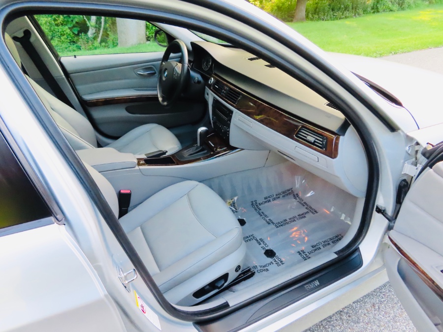 2006 BMW 3 Series 325xi 4dr Sports Wgn AWD, available for sale in North Salem, New York | Meccanic Shop North Inc. North Salem, New York 2006 BMW 3 Series 325xi 4dr Sports Wgn AWD, available for sale in North Salem, New York | Meccanic Shop North Inc. North Salem, New York