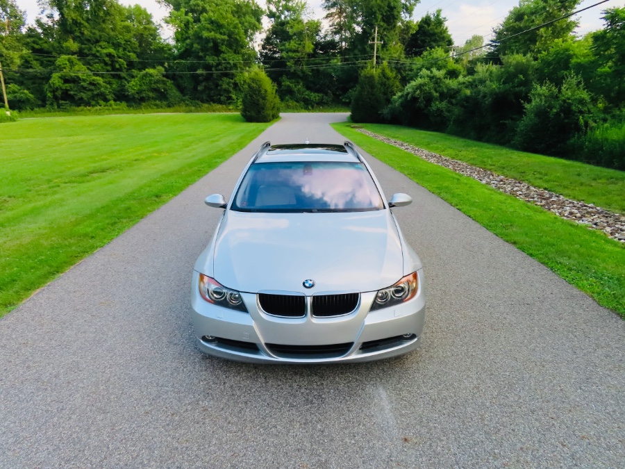 2006 BMW 3 Series 325xi 4dr Sports Wgn AWD, available for sale in North Salem, New York | Meccanic Shop North Inc. North Salem, New York 2006 BMW 3 Series 325xi 4dr Sports Wgn AWD, available for sale in North Salem, New York | Meccanic Shop North Inc. North Salem, New York