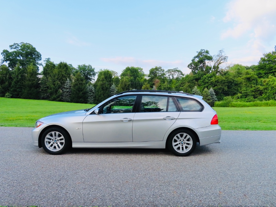 2006 BMW 3 Series 325xi 4dr Sports Wgn AWD, available for sale in North Salem, New York | Meccanic Shop North Inc. North Salem, New York 2006 BMW 3 Series 325xi 4dr Sports Wgn AWD, available for sale in North Salem, New York | Meccanic Shop North Inc. North Salem, New York