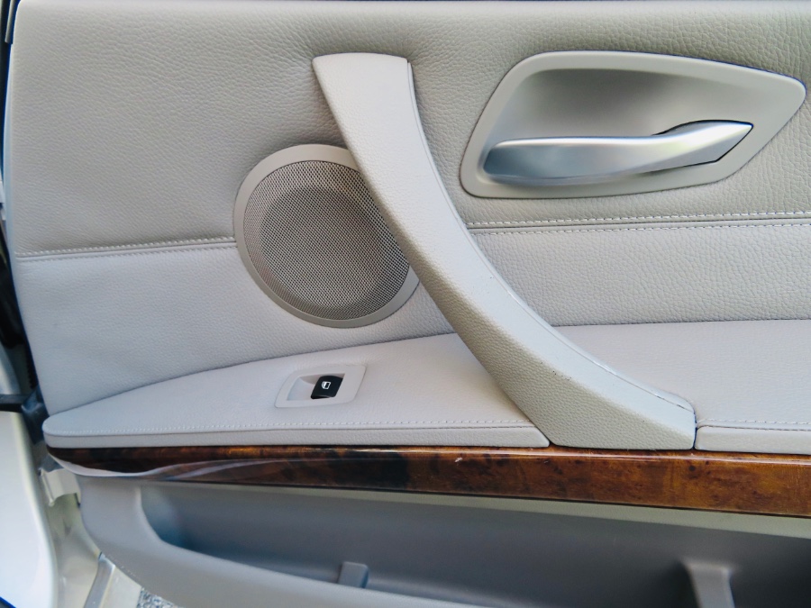2006 BMW 3 Series 325xi 4dr Sports Wgn AWD, available for sale in North Salem, New York | Meccanic Shop North Inc. North Salem, New York 2006 BMW 3 Series 325xi 4dr Sports Wgn AWD, available for sale in North Salem, New York | Meccanic Shop North Inc. North Salem, New York