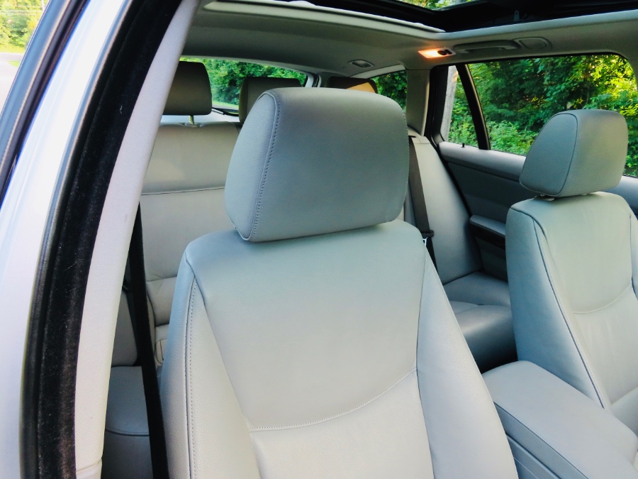 2006 BMW 3 Series 325xi 4dr Sports Wgn AWD, available for sale in North Salem, New York | Meccanic Shop North Inc. North Salem, New York 2006 BMW 3 Series 325xi 4dr Sports Wgn AWD, available for sale in North Salem, New York | Meccanic Shop North Inc. North Salem, New York