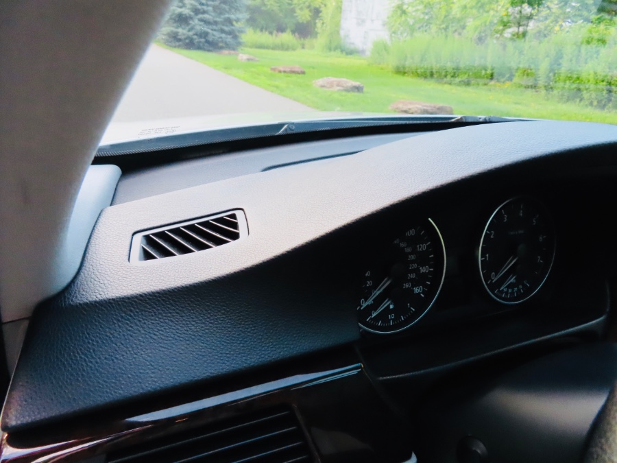 2006 BMW 3 Series 325xi 4dr Sports Wgn AWD, available for sale in North Salem, New York | Meccanic Shop North Inc. North Salem, New York 2006 BMW 3 Series 325xi 4dr Sports Wgn AWD, available for sale in North Salem, New York | Meccanic Shop North Inc. North Salem, New York