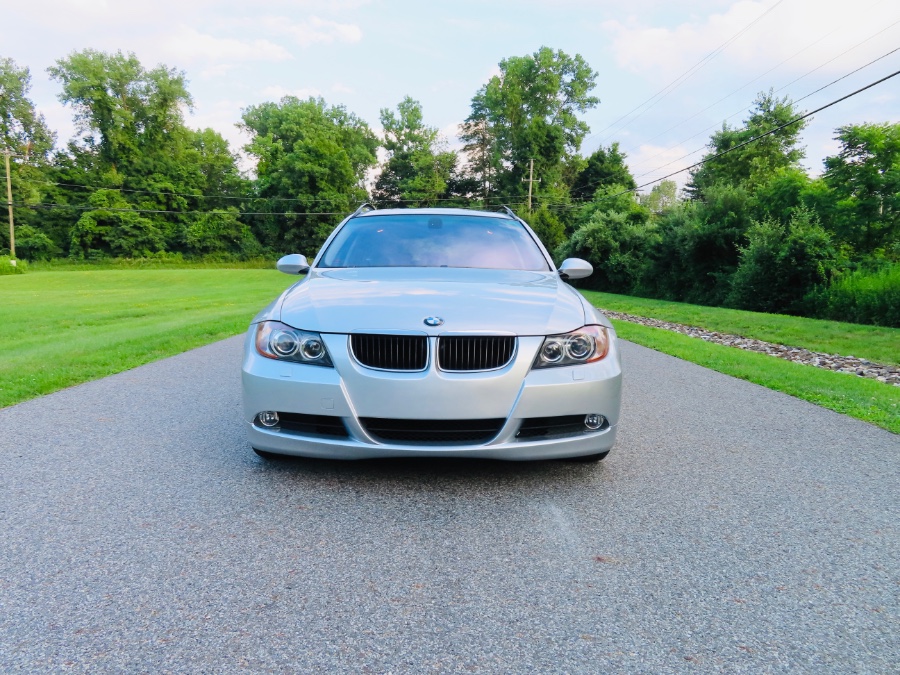 2006 BMW 3 Series 325xi 4dr Sports Wgn AWD, available for sale in North Salem, New York | Meccanic Shop North Inc. North Salem, New York 2006 BMW 3 Series 325xi 4dr Sports Wgn AWD, available for sale in North Salem, New York | Meccanic Shop North Inc. North Salem, New York
