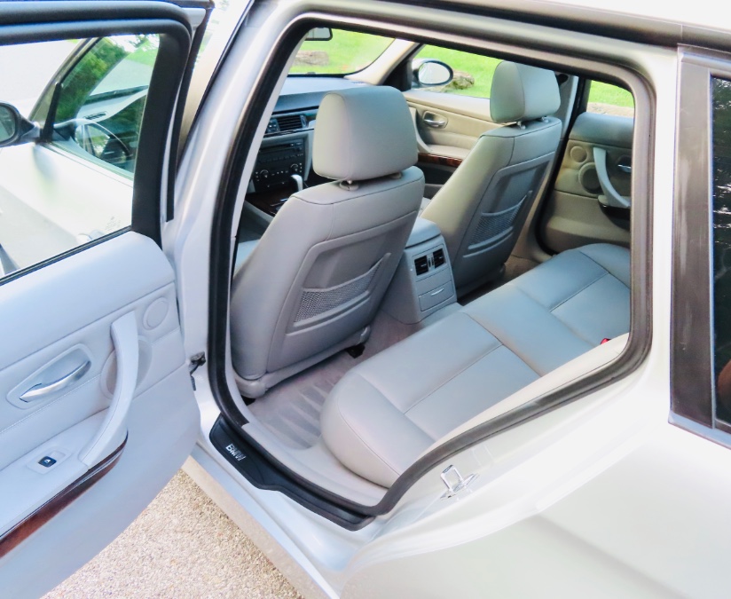 2006 BMW 3 Series 325xi 4dr Sports Wgn AWD, available for sale in North Salem, New York | Meccanic Shop North Inc. North Salem, New York 2006 BMW 3 Series 325xi 4dr Sports Wgn AWD, available for sale in North Salem, New York | Meccanic Shop North Inc. North Salem, New York