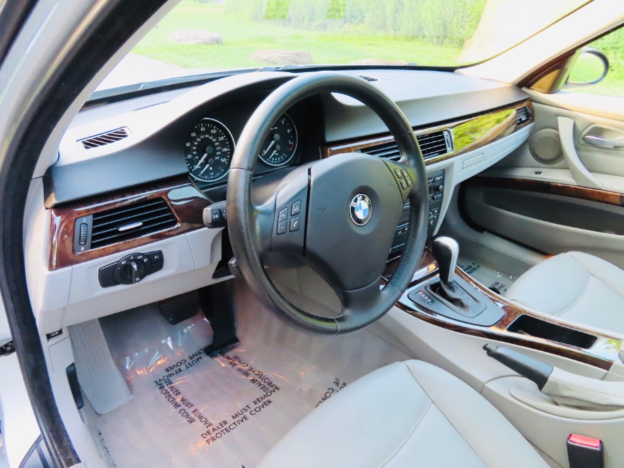 2006 BMW 3 Series 325xi 4dr Sports Wgn AWD, available for sale in North Salem, New York | Meccanic Shop North Inc. North Salem, New York 2006 BMW 3 Series 325xi 4dr Sports Wgn AWD, available for sale in North Salem, New York | Meccanic Shop North Inc. North Salem, New York