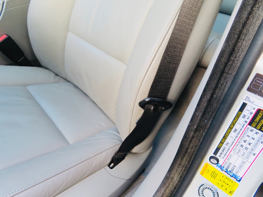 2006 BMW 3 Series 325xi 4dr Sports Wgn AWD, available for sale in North Salem, New York | Meccanic Shop North Inc. North Salem, New York 2006 BMW 3 Series 325xi 4dr Sports Wgn AWD, available for sale in North Salem, New York | Meccanic Shop North Inc. North Salem, New York