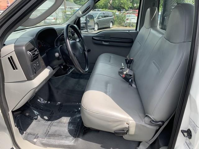 2006 Ford Super Duty F-550 Drw XL, available for sale in Forestville, Maryland | Valentine Motor Company. Forestville, Maryland 2006 Ford Super Duty F-550 Drw XL, available for sale in Forestville, Maryland | Valentine Motor Company. Forestville, Maryland