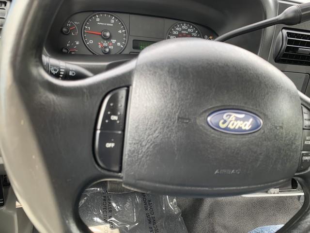 2006 Ford Super Duty F-550 Drw XL, available for sale in Forestville, Maryland | Valentine Motor Company. Forestville, Maryland 2006 Ford Super Duty F-550 Drw XL, available for sale in Forestville, Maryland | Valentine Motor Company. Forestville, Maryland