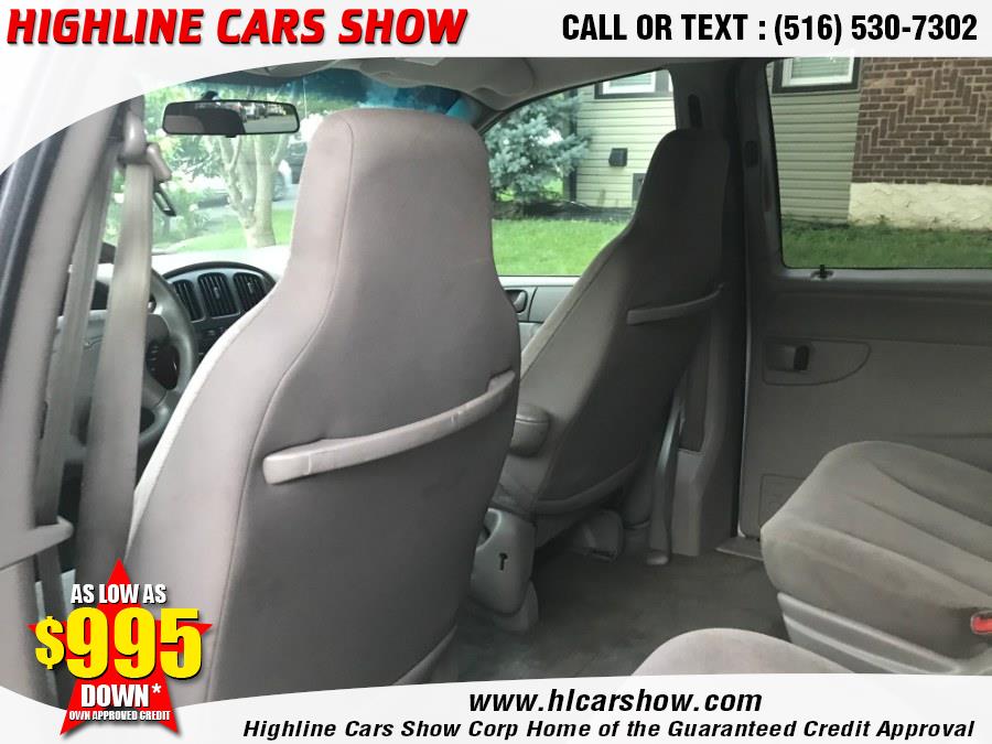 Used Chrysler Town & Country 4dr FWD 2003 | Highline Cars Show Corp. West Hempstead, New York Used Chrysler Town & Country 4dr FWD 2003 | Highline Cars Show Corp. West Hempstead, New York