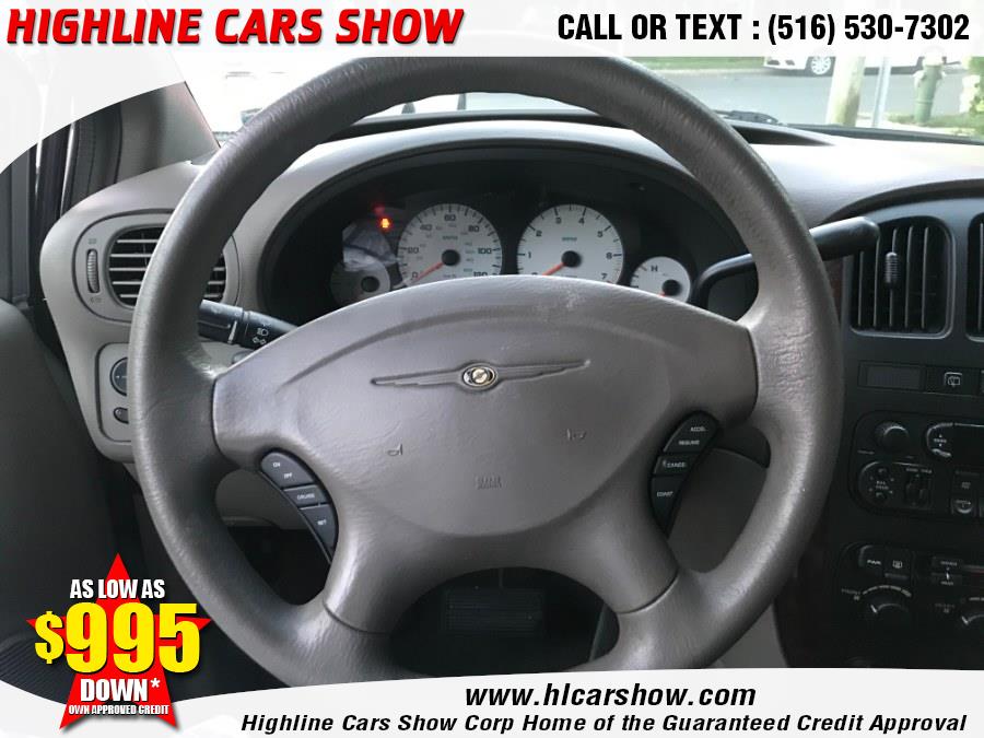 Used Chrysler Town & Country 4dr FWD 2003 | Highline Cars Show Corp. West Hempstead, New York Used Chrysler Town & Country 4dr FWD 2003 | Highline Cars Show Corp. West Hempstead, New York
