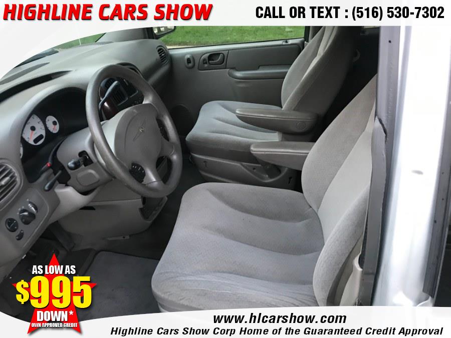 Used Chrysler Town & Country 4dr FWD 2003 | Highline Cars Show Corp. West Hempstead, New York Used Chrysler Town & Country 4dr FWD 2003 | Highline Cars Show Corp. West Hempstead, New York