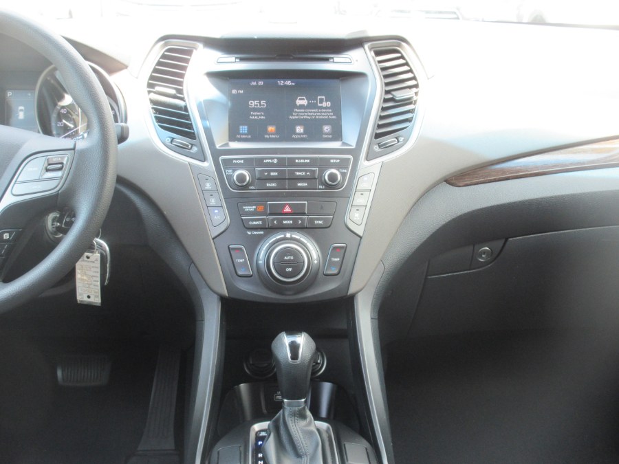 2017 Hyundai Santa Fe SE 3.3L Auto AWD, available for sale in Linden, New Jersey | Route 27 Auto Mall. Linden, New Jersey 2017 Hyundai Santa Fe SE 3.3L Auto AWD, available for sale in Linden, New Jersey | Route 27 Auto Mall. Linden, New Jersey