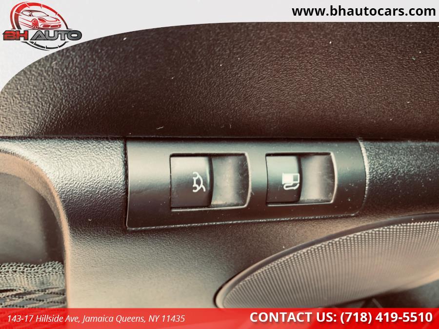 2009 Volkswagen New Beetle Coupe 2dr Man S, available for sale in Jamaica Queens, New York | BH Auto. Jamaica Queens, New York 2009 Volkswagen New Beetle Coupe 2dr Man S, available for sale in Jamaica Queens, New York | BH Auto. Jamaica Queens, New York