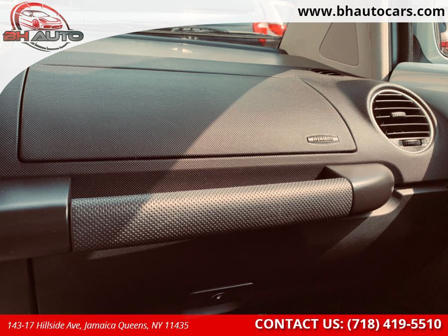 2009 Volkswagen New Beetle Coupe 2dr Man S, available for sale in Jamaica Queens, New York | BH Auto. Jamaica Queens, New York 2009 Volkswagen New Beetle Coupe 2dr Man S, available for sale in Jamaica Queens, New York | BH Auto. Jamaica Queens, New York