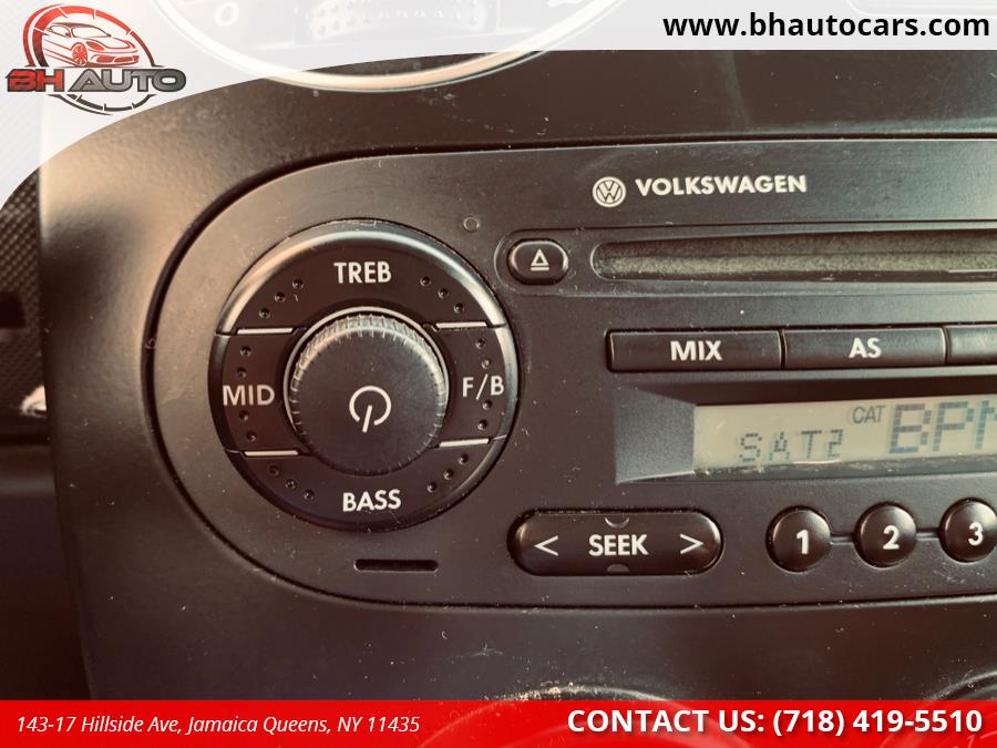 2009 Volkswagen New Beetle Coupe 2dr Man S, available for sale in Jamaica Queens, New York | BH Auto. Jamaica Queens, New York 2009 Volkswagen New Beetle Coupe 2dr Man S, available for sale in Jamaica Queens, New York | BH Auto. Jamaica Queens, New York