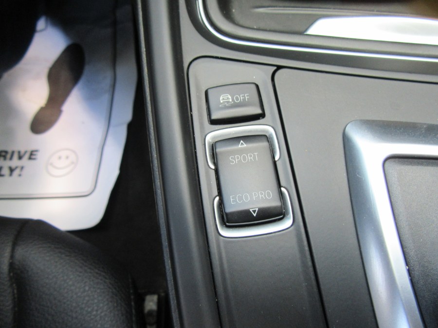 2014 BMW 3 Series 4dr Sdn 320i xDrive AWD, available for sale in Little Ferry, New Jersey | Royalty Auto Sales. Little Ferry, New Jersey 2014 BMW 3 Series 4dr Sdn 320i xDrive AWD, available for sale in Little Ferry, New Jersey | Royalty Auto Sales. Little Ferry, New Jersey