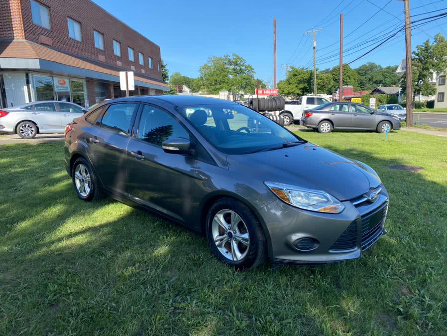 Used Ford Focus 4dr Sdn SE 2013 | Safe Used Auto Sales LLC. Danbury, Connecticut