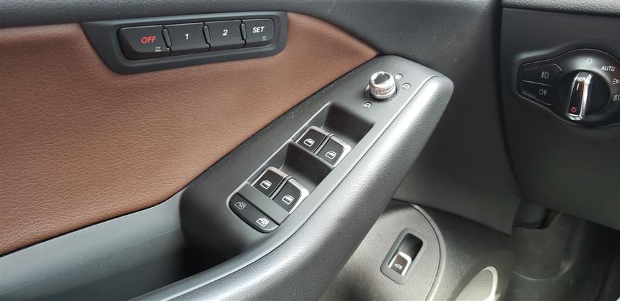 2017 Audi Q5 2.0 TFSI Premium Plus, available for sale in Waterbury, Connecticut | National Auto Brokers, Inc.. Waterbury, Connecticut 2017 Audi Q5 2.0 TFSI Premium Plus, available for sale in Waterbury, Connecticut | National Auto Brokers, Inc.. Waterbury, Connecticut