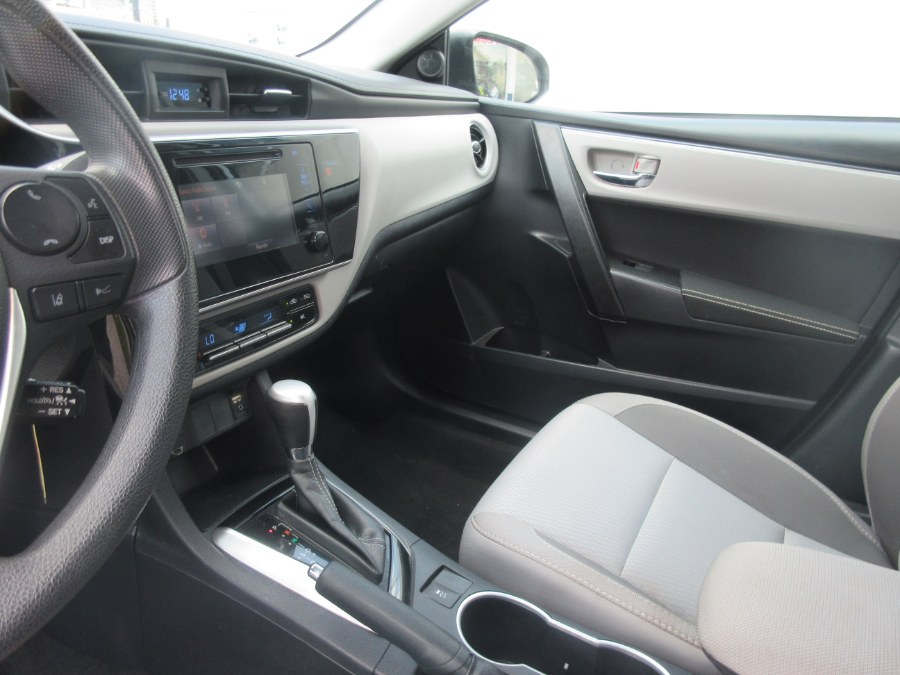 2019 Toyota Corolla LE CVT (Natl) photo