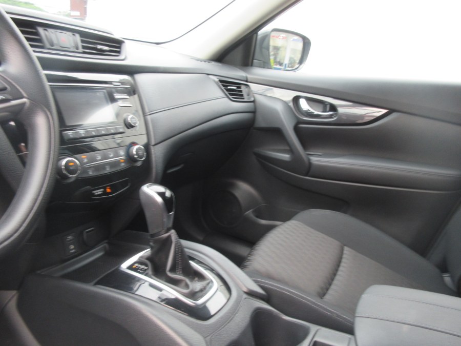 2017 Nissan Rogue AWD S, available for sale in Linden, New Jersey | Route 27 Auto Mall. Linden, New Jersey 2017 Nissan Rogue AWD S, available for sale in Linden, New Jersey | Route 27 Auto Mall. Linden, New Jersey