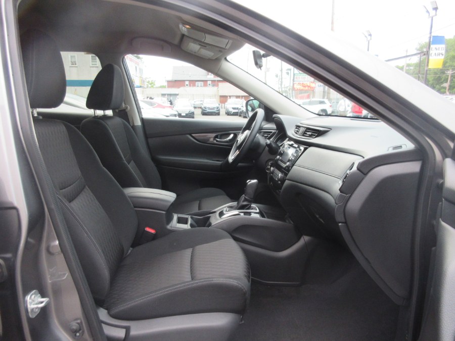 2017 Nissan Rogue AWD S, available for sale in Linden, New Jersey | Route 27 Auto Mall. Linden, New Jersey 2017 Nissan Rogue AWD S, available for sale in Linden, New Jersey | Route 27 Auto Mall. Linden, New Jersey