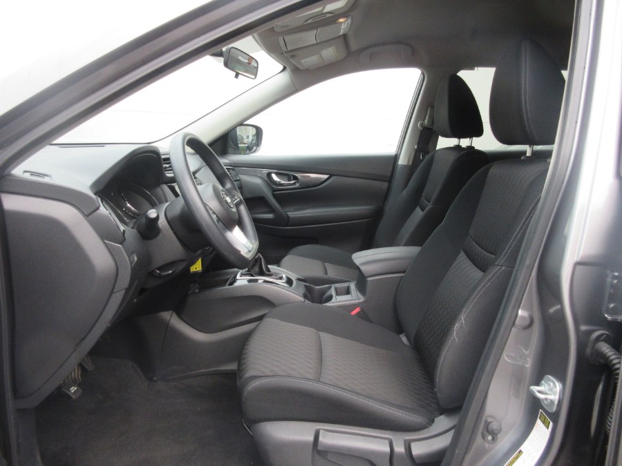 2017 Nissan Rogue AWD S, available for sale in Linden, New Jersey | Route 27 Auto Mall. Linden, New Jersey 2017 Nissan Rogue AWD S, available for sale in Linden, New Jersey | Route 27 Auto Mall. Linden, New Jersey