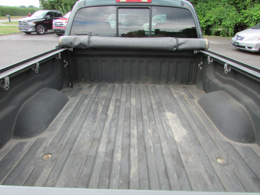 2006 Toyota Tundra AccessCab V8 SR5 4WD (Natl), available for sale in East Windsor, Connecticut | United Auto Sales of E Windsor, Inc. East Windsor, Connecticut 2006 Toyota Tundra AccessCab V8 SR5 4WD (Natl), available for sale in East Windsor, Connecticut | United Auto Sales of E Windsor, Inc. East Windsor, Connecticut