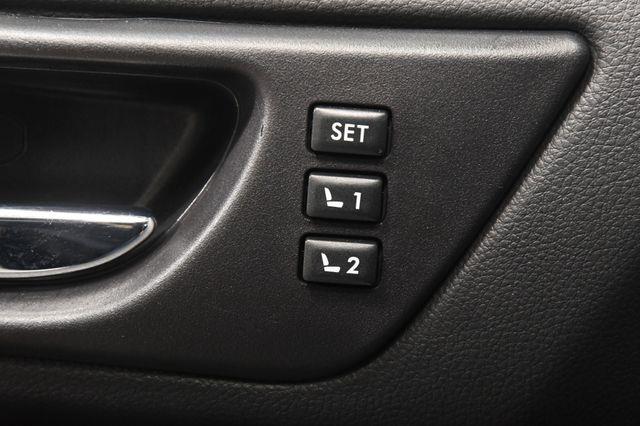 2017 Subaru Outback Limited w/ Eyesight photo