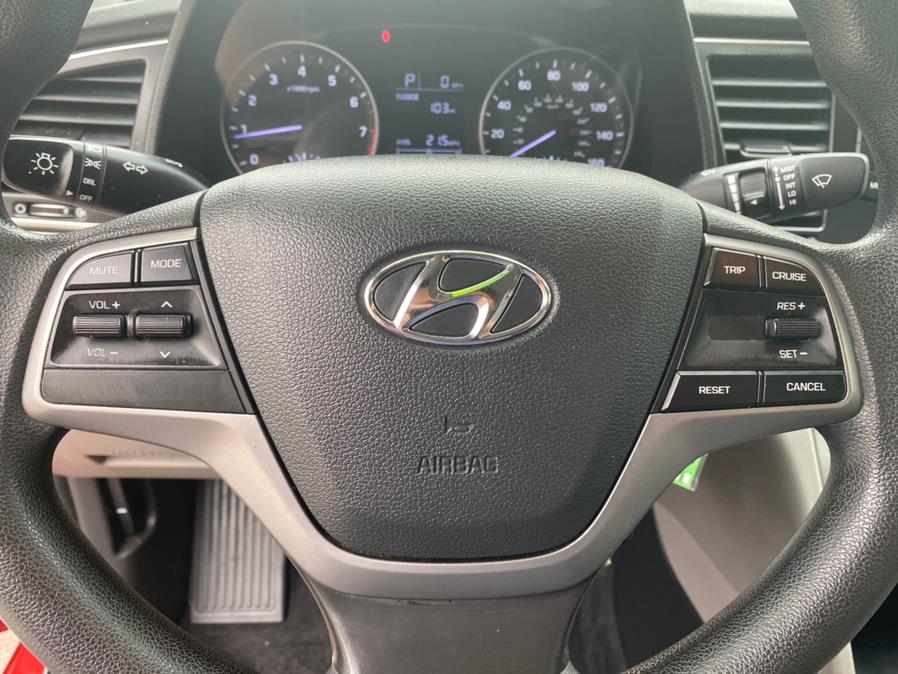 2017 Hyundai Elantra SE 2.0L Auto (Alabama), available for sale in Corona, California | Green Light Auto. Corona, California 2017 Hyundai Elantra SE 2.0L Auto (Alabama), available for sale in Corona, California | Green Light Auto. Corona, California