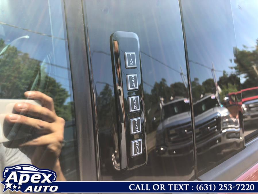 2017 Ford F-150 Lariat 4WD SuperCrew 6.5'' Box, available for sale in Selden, New York | Apex Auto. Selden, New York 2017 Ford F-150 Lariat 4WD SuperCrew 6.5'' Box, available for sale in Selden, New York | Apex Auto. Selden, New York