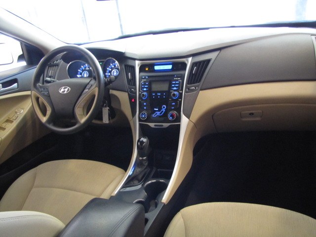 2011 Hyundai Sonata 4dr Sdn 2.4L Auto GLS, available for sale in Placentia, California | Auto Network Group Inc. Placentia, California 2011 Hyundai Sonata 4dr Sdn 2.4L Auto GLS, available for sale in Placentia, California | Auto Network Group Inc. Placentia, California