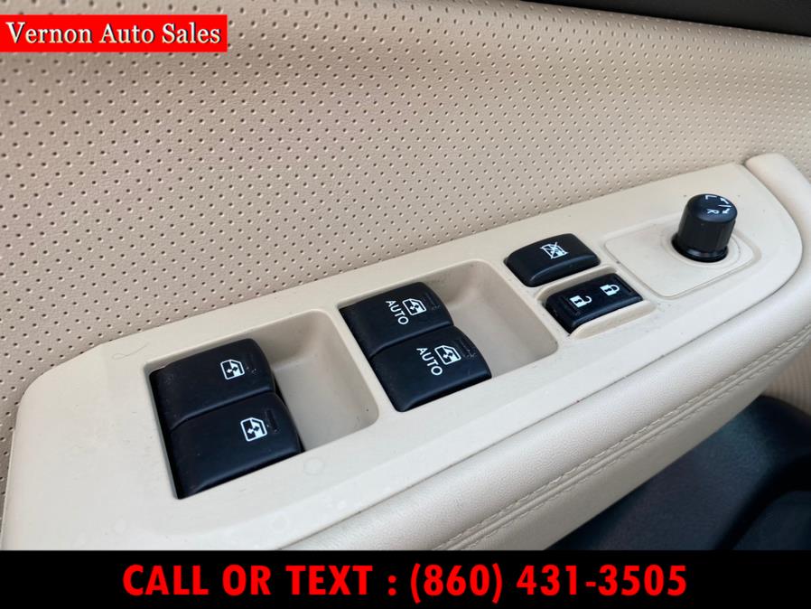 2017 Subaru Outback 2.5i Limited, available for sale in Manchester, Connecticut | Vernon Auto Sale & Service. Manchester, Connecticut 2017 Subaru Outback 2.5i Limited, available for sale in Manchester, Connecticut | Vernon Auto Sale & Service. Manchester, Connecticut