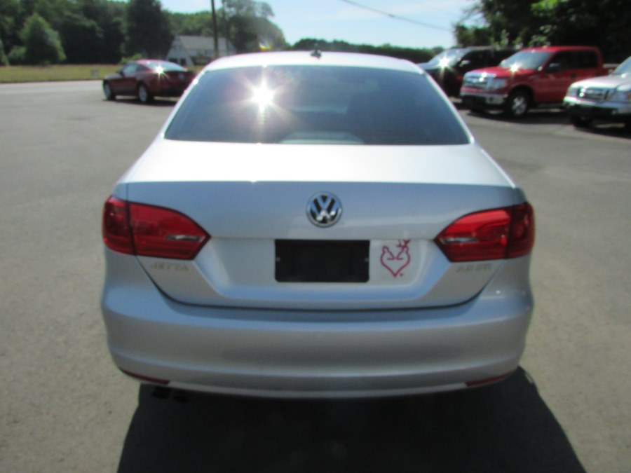 2012 Volkswagen Jetta Sedan 4dr Auto SE PZEV, available for sale in East Windsor, Connecticut | United Auto Sales of E Windsor, Inc. East Windsor, Connecticut 2012 Volkswagen Jetta Sedan 4dr Auto SE PZEV, available for sale in East Windsor, Connecticut | United Auto Sales of E Windsor, Inc. East Windsor, Connecticut
