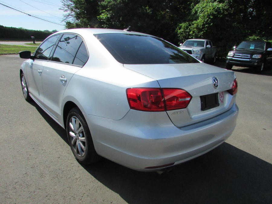 2012 Volkswagen Jetta Sedan 4dr Auto SE PZEV, available for sale in East Windsor, Connecticut | United Auto Sales of E Windsor, Inc. East Windsor, Connecticut 2012 Volkswagen Jetta Sedan 4dr Auto SE PZEV, available for sale in East Windsor, Connecticut | United Auto Sales of E Windsor, Inc. East Windsor, Connecticut
